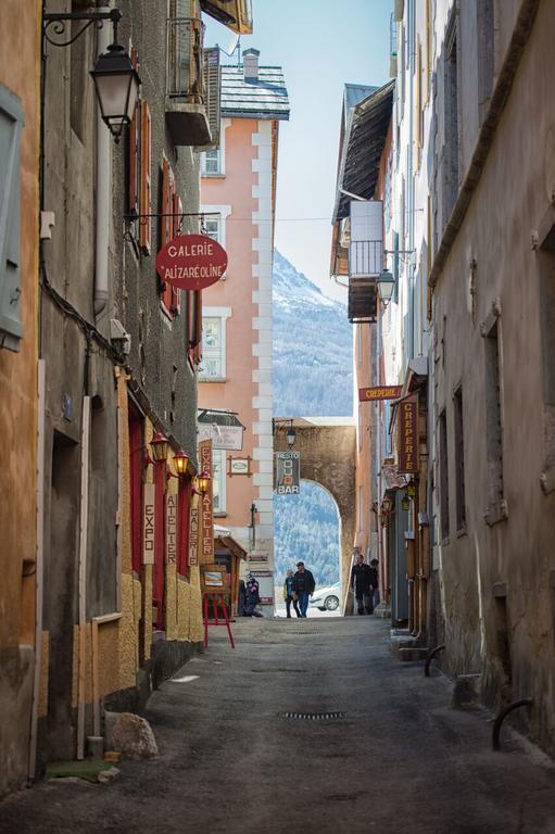 Maison A Tour Briancon Exterior foto