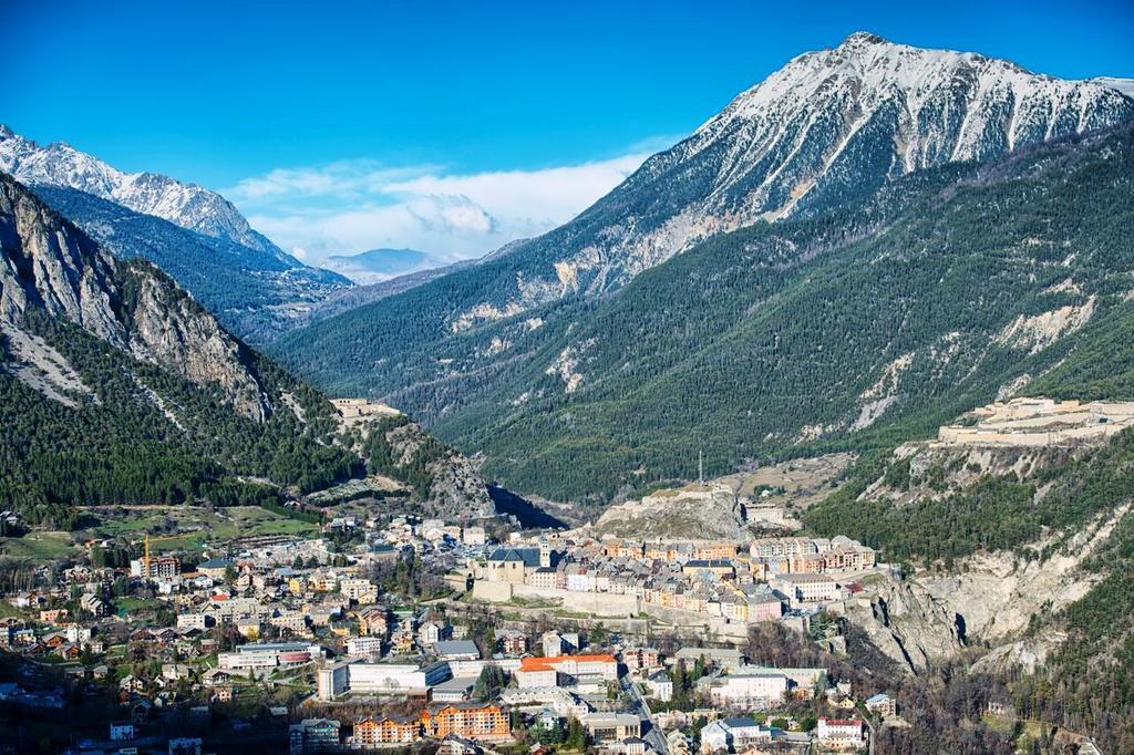 Maison A Tour Briancon Exterior foto